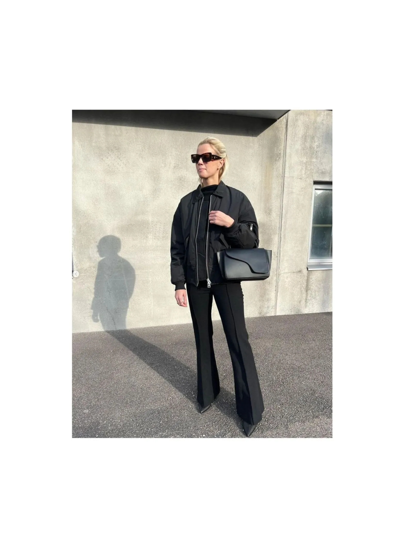 ATP Atelier Vaska Arezzo Black^ Axelremsväskor
