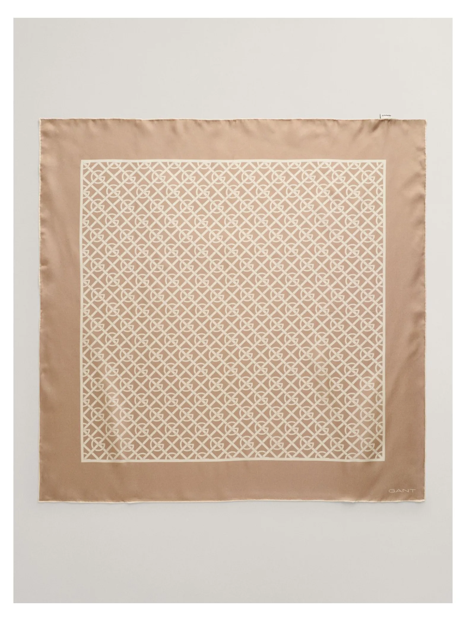 GANT Sjal G Pattern Silk Dark Khaki^ Sjalar & Halsdukar