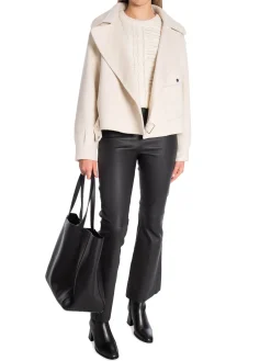 Levete Room jacka Owaoff White Mela^ Jackor & Kappor