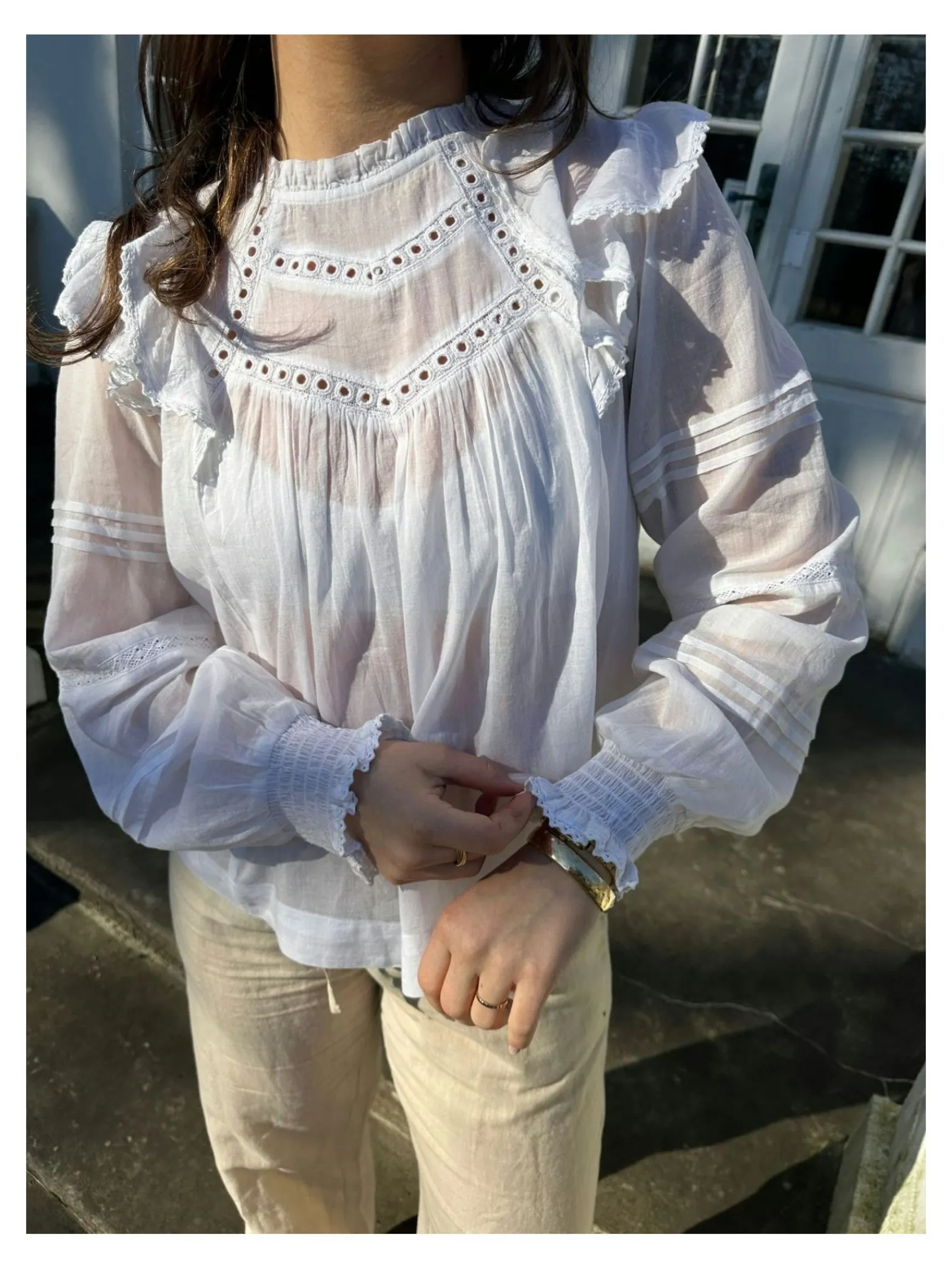 Neo Noir Blus Aurika Voile White^ Blusar