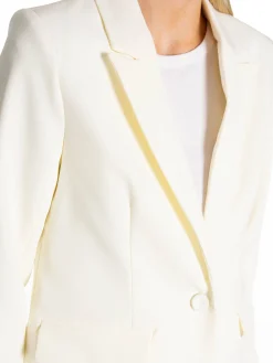 Y.A.S Kavaj Yasbluris Star White^ Kavajer